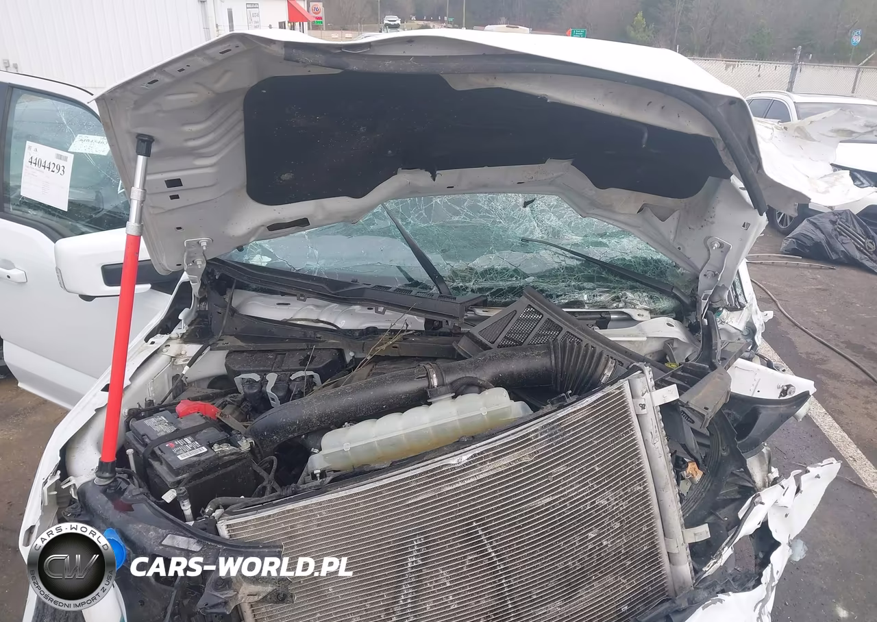 2023 Ford F-150 Lariat VIN:1FTFW1E85PKE22468 - 10