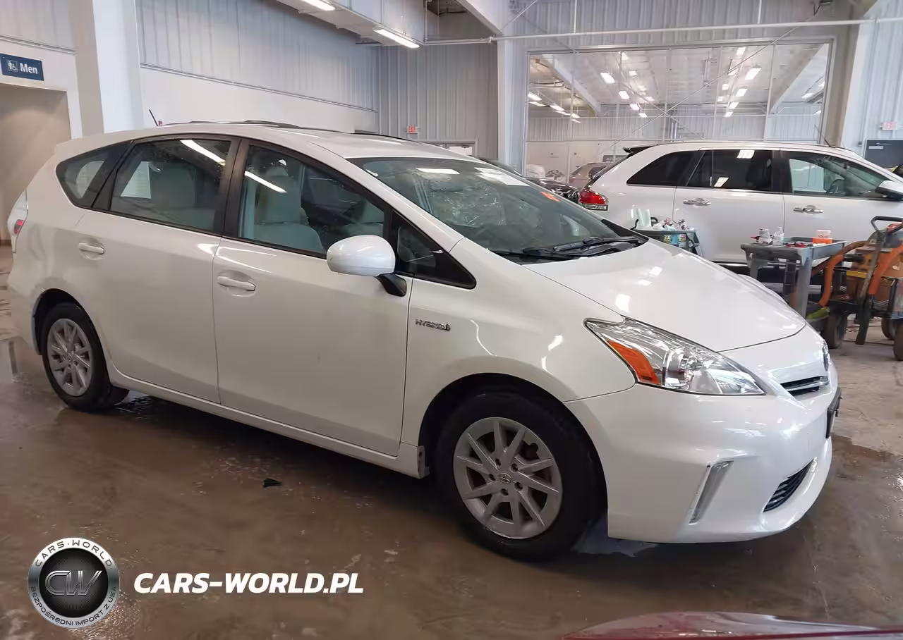 2012 Toyota Prius V Three