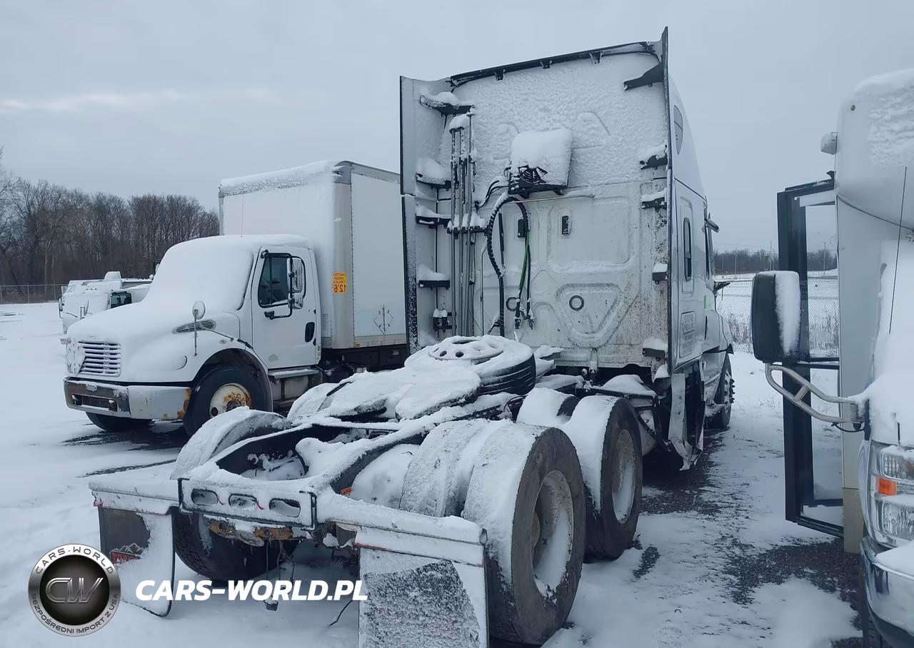 2022 Freightliner New Cascadia 126 VIN:3AKJHHDR5NSNA8502 - 4