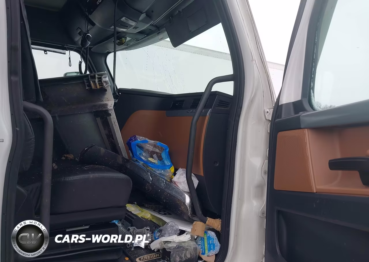 2022 Freightliner New Cascadia 126 VIN:3AKJHHDR5NSNA8502 - 5