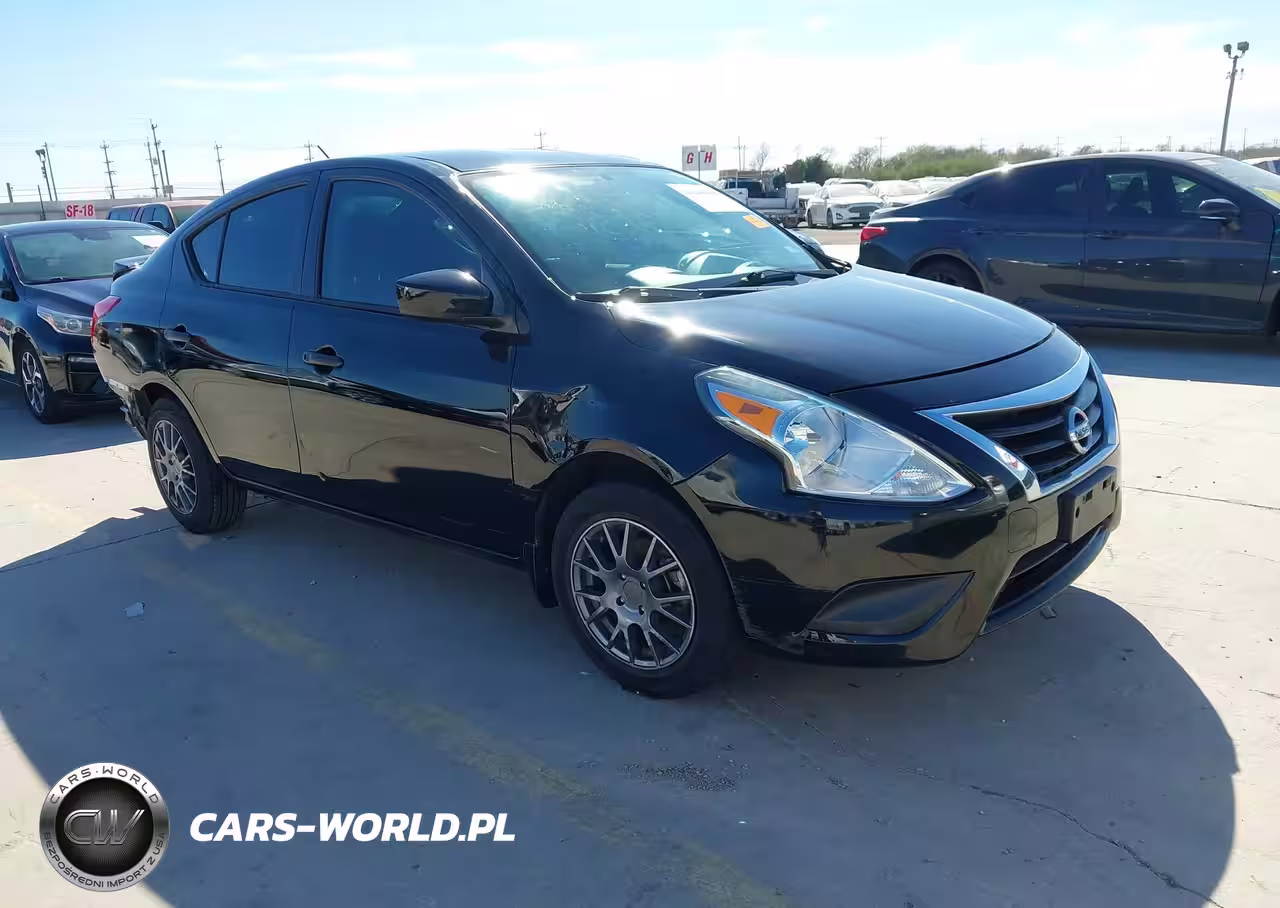 2019 Nissan Versa 1.6 S+