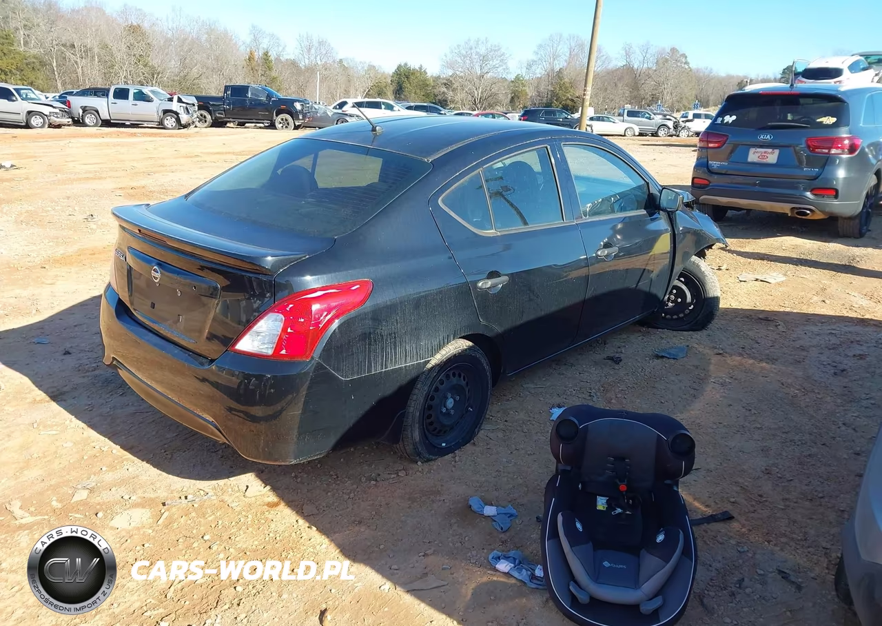 2016 Nissan Versa 1.6 S+ VIN:3N1CN7AP1GL906807 - 4