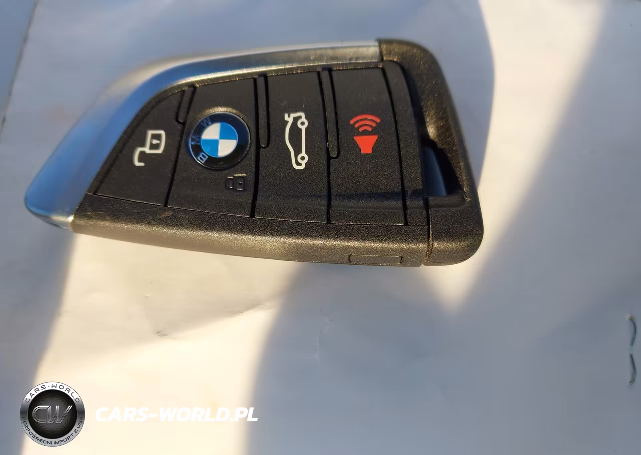 2025 BMW M340I xDrive VIN:3MW69FT07S8F37663 - 11
