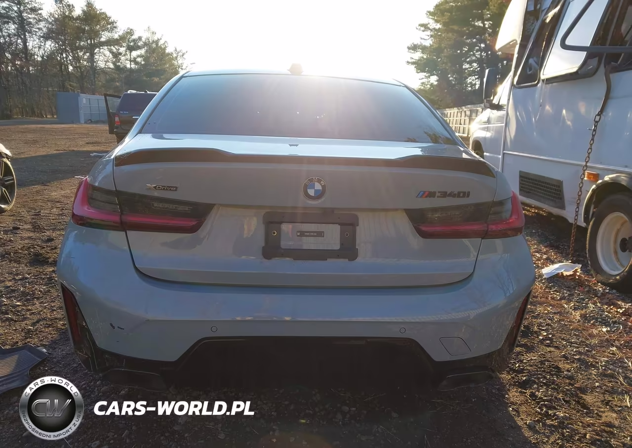 2025 BMW M340I xDrive VIN:3MW69FT07S8F37663 - 16