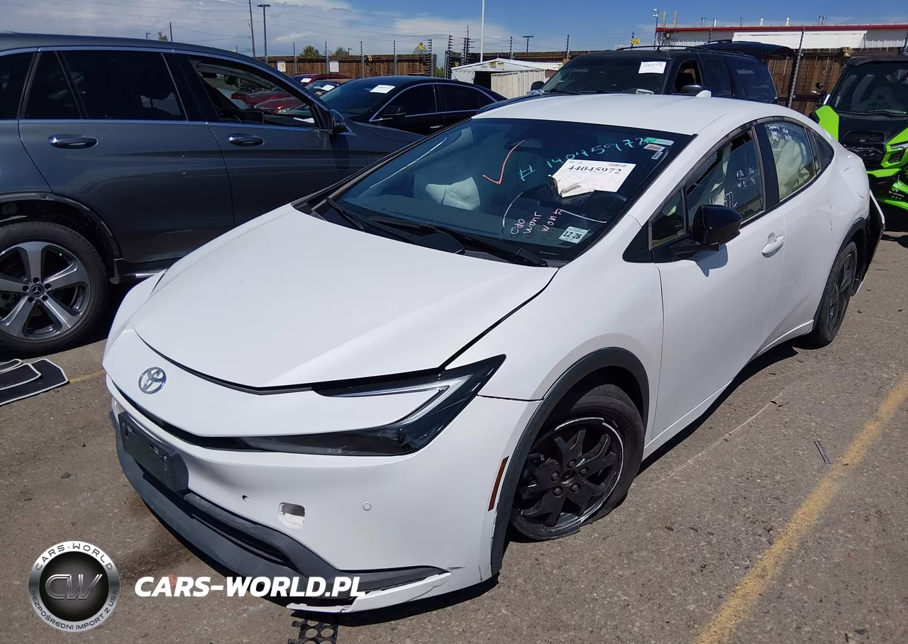 2024 Toyota Prius Le VIN:JTDACAAU9R3027079 - 2