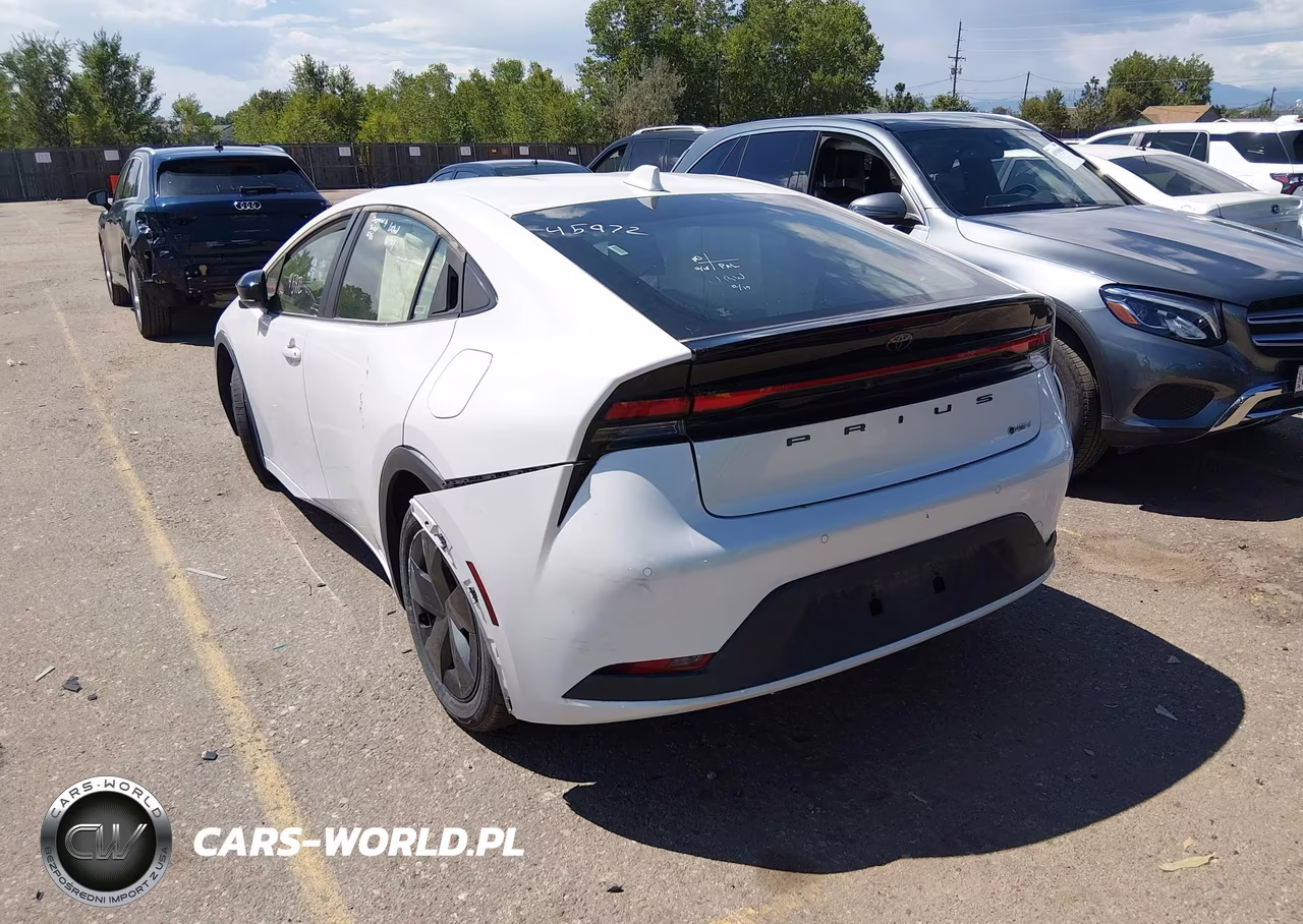 2024 Toyota Prius Le VIN:JTDACAAU9R3027079 - 3