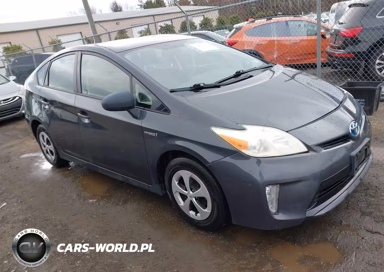 2012 Toyota Prius Three