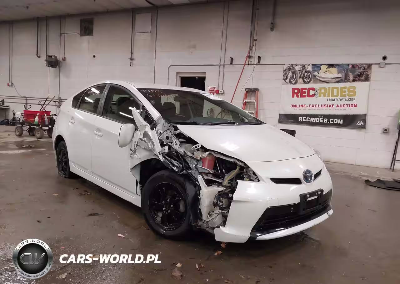2015 Toyota Prius Two
