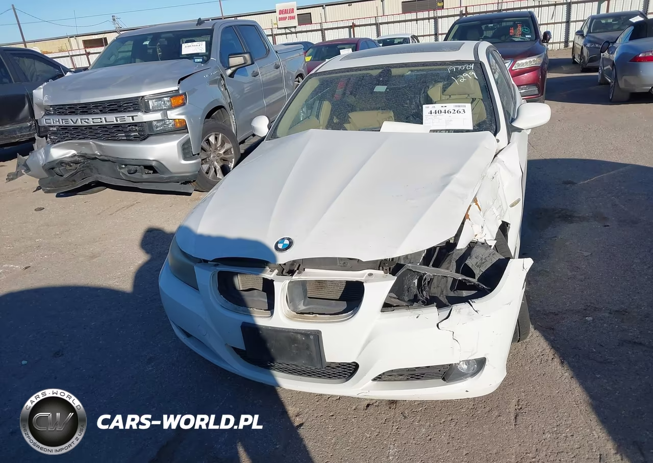 2011 BMW 328I VIN:WBAPH7C51BE675009 - 12