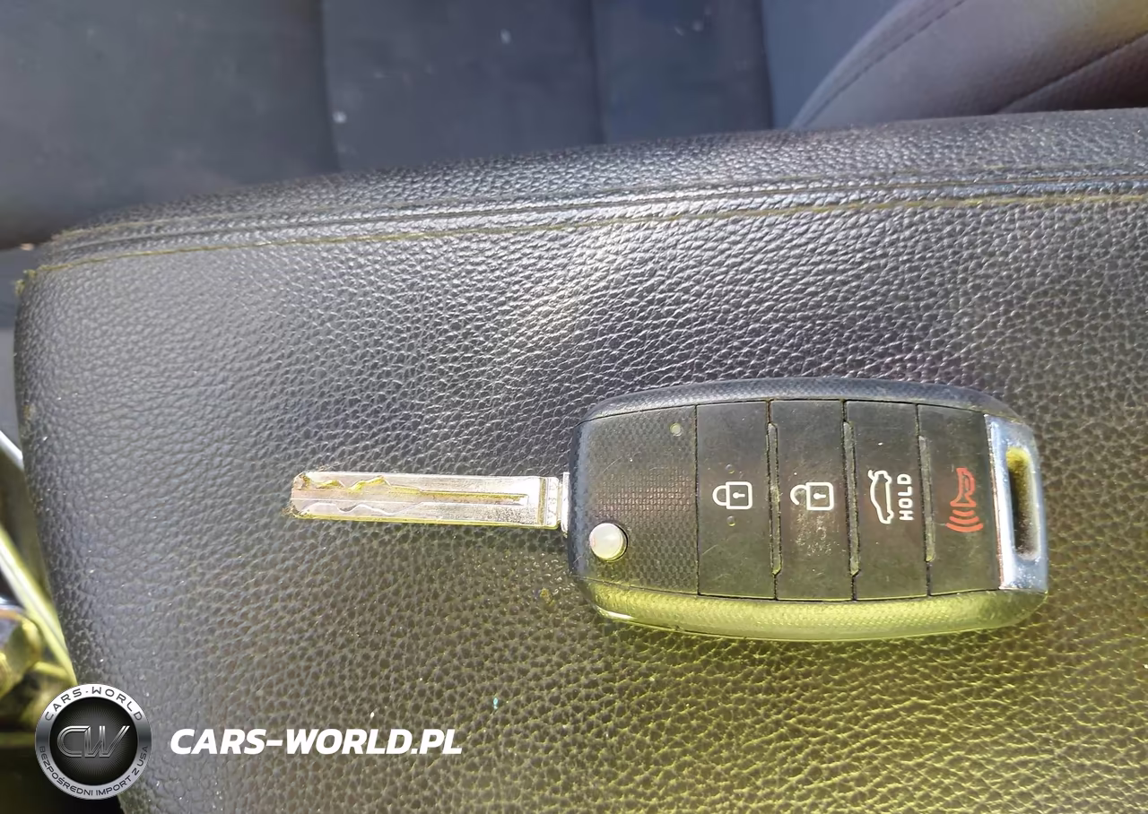 2015 Kia Optima Lx VIN:5XXGM4A70FG482269 - 11