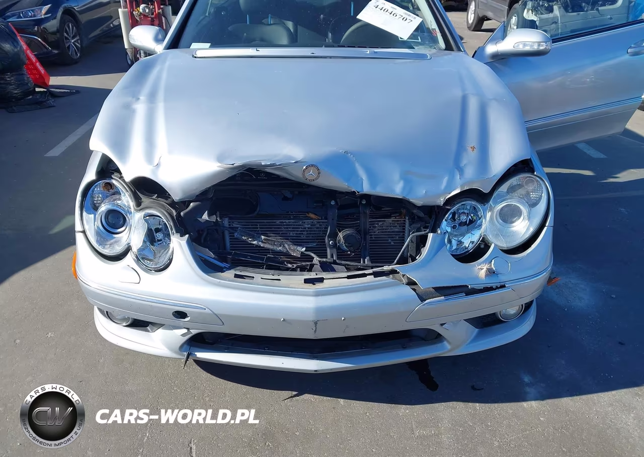 2009 Mercedes-Benz Clk 550 VIN:WDBTJ72H39F257538 - 6