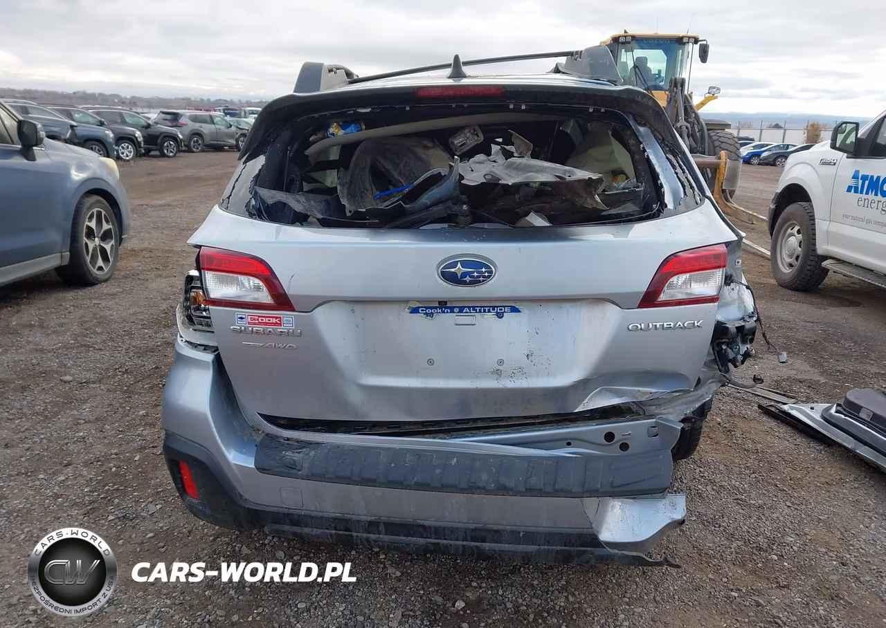 2019 Subaru Outback 2.5I Premium VIN:4S4BSAFC8K3232224 - 17