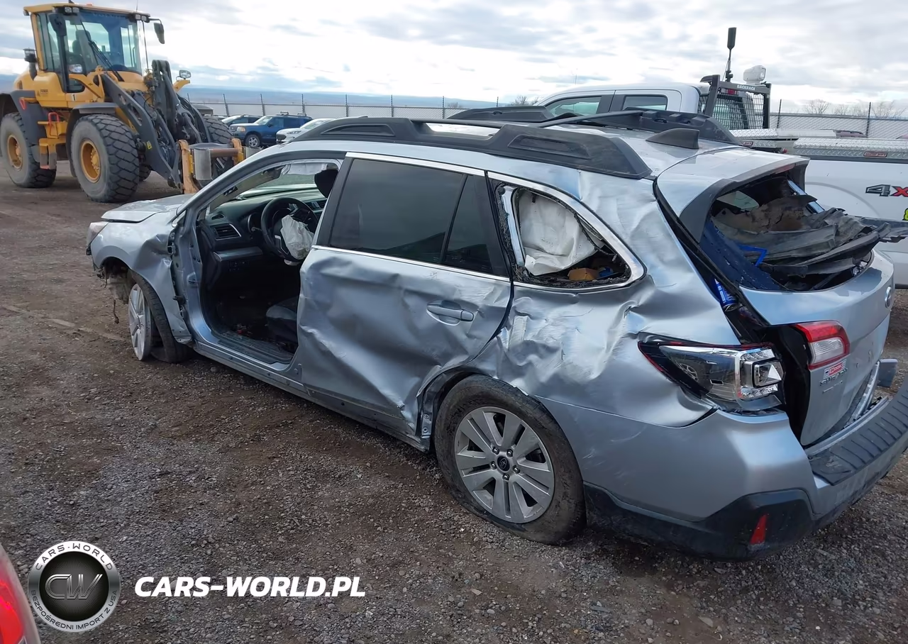 2019 Subaru Outback 2.5I Premium VIN:4S4BSAFC8K3232224 - 3