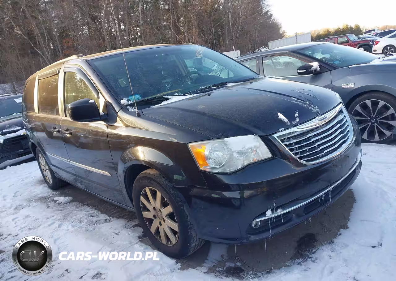 2014 Chrysler Town & Country Touring