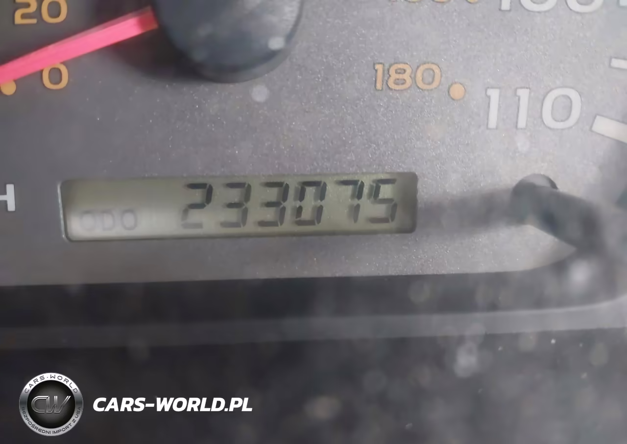 2001 Toyota Sequoia Sr5 V8 VIN:5TDBT44A71S024255 - 12