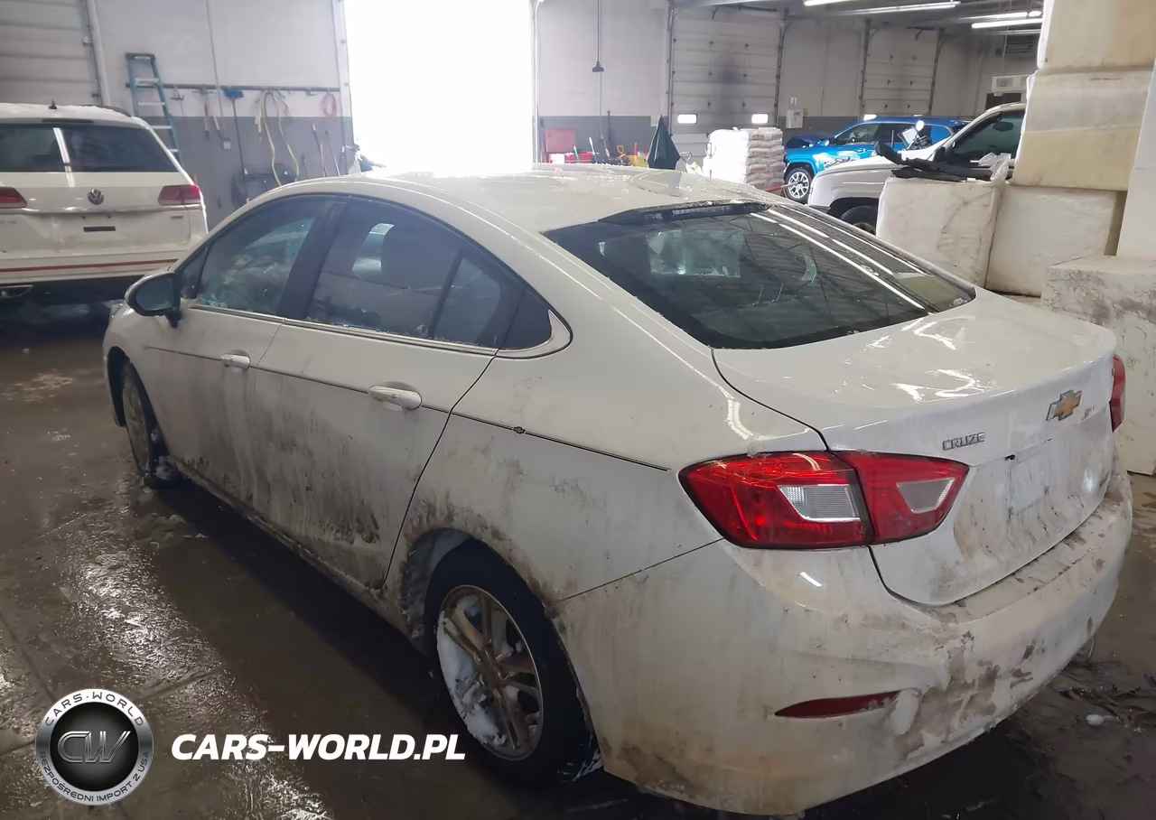 2018 Chevrolet Cruze Lt Auto VIN:1G1BE5SM9J7133798 - 14