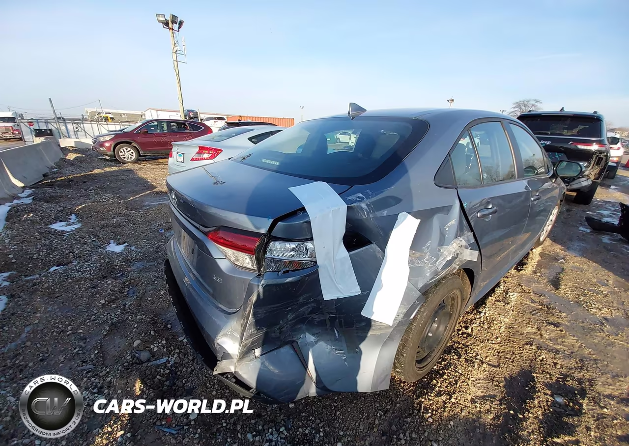 2022 Toyota Corolla Le VIN:5YFEPMAE9NP326668 - 4
