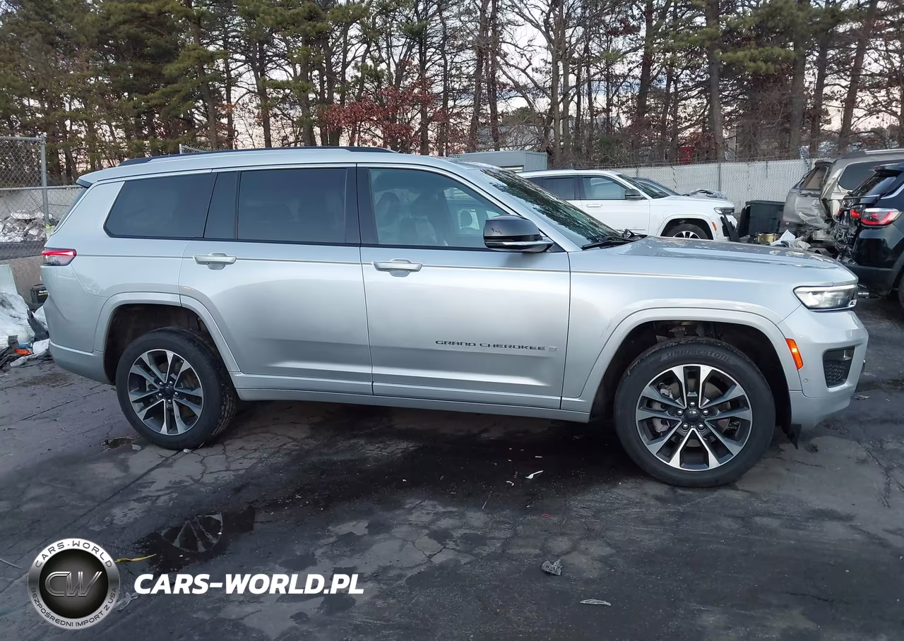 2021 Jeep Grand Cherokee L Overland 4X4 VIN:1C4RJKDG4M8147999 - 14