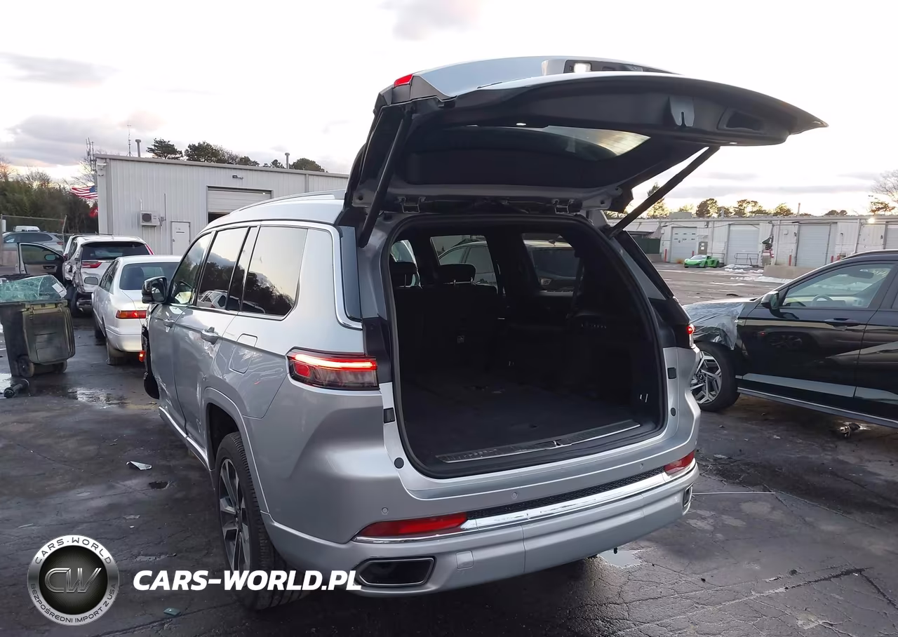2021 Jeep Grand Cherokee L Overland 4X4 VIN:1C4RJKDG4M8147999 - 3