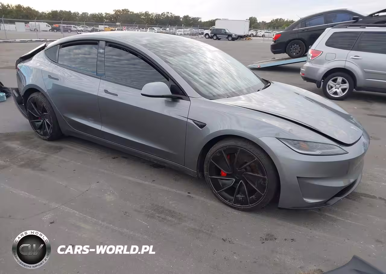 2024 Tesla Model 3 Performance All-Wheel Drive
