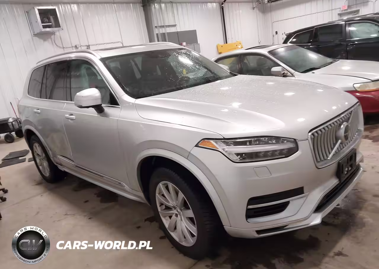 2021 Volvo Xc90 Recharge Plug-In Hybrid T8 Inscription Expression 7 Passenger
