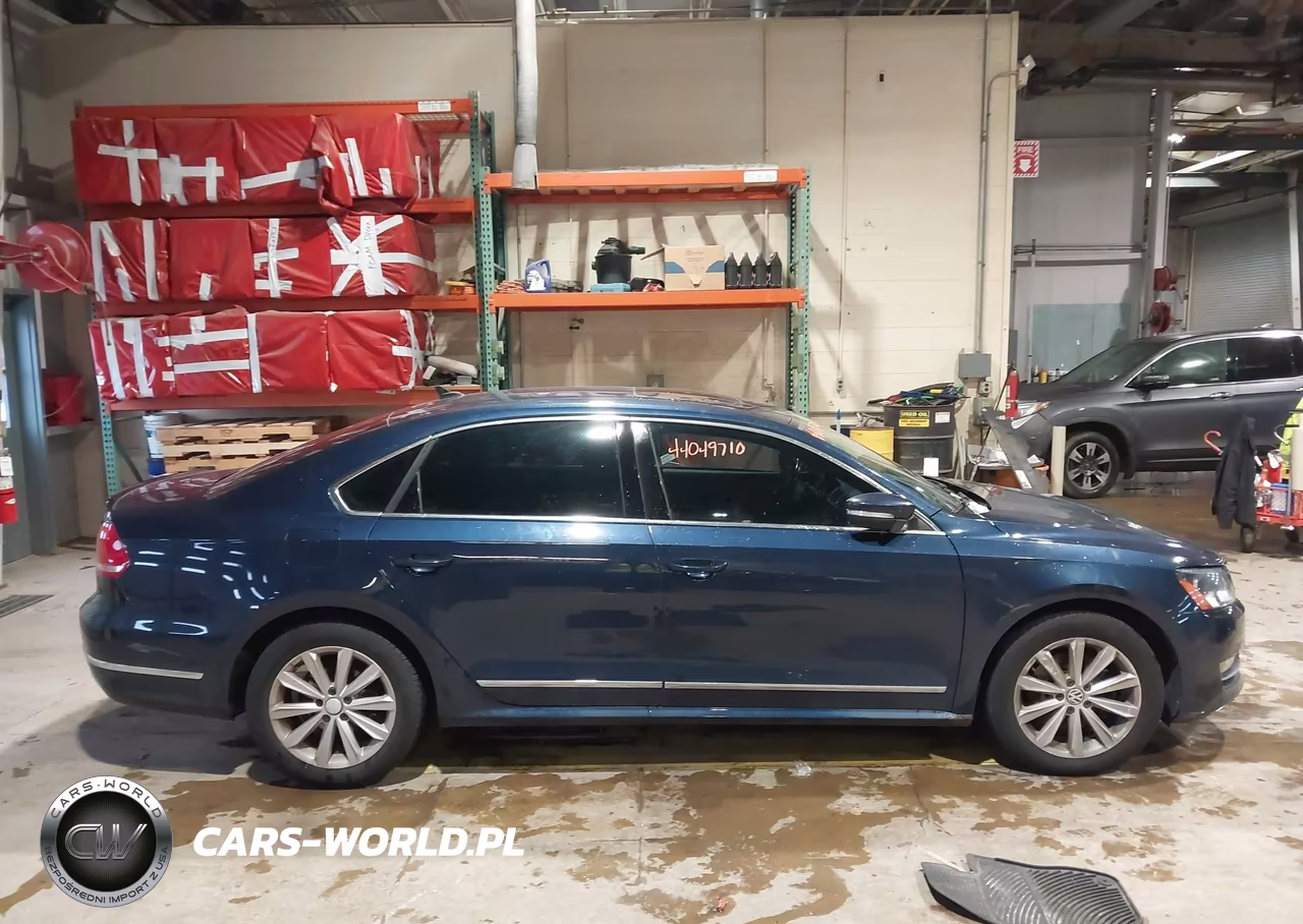 2013 Volkswagen Passat 2.5L Sel Premium VIN:1VWCP7A36DC032964 - 13