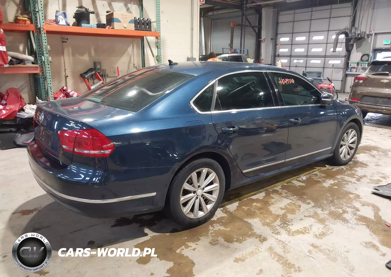 2013 Volkswagen Passat 2.5L Sel Premium VIN:1VWCP7A36DC032964 - 4