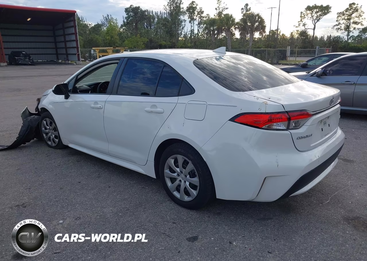 2020 Toyota Corolla Le VIN:5YFEPRAE4LP117946 - 3