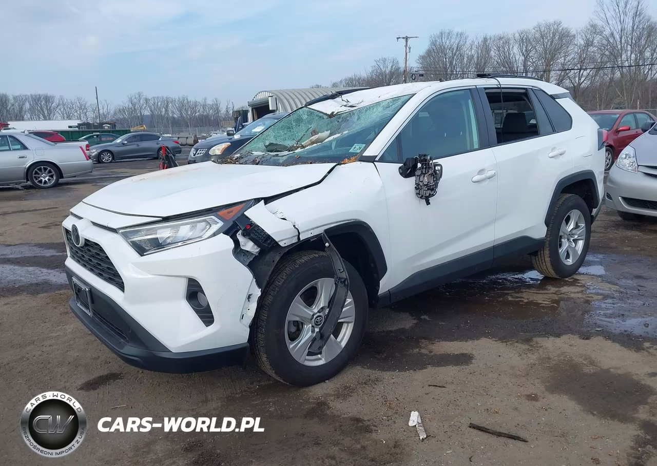 2021 Toyota Rav4 Xle VIN:2T3P1RFVXMC147075 - 2