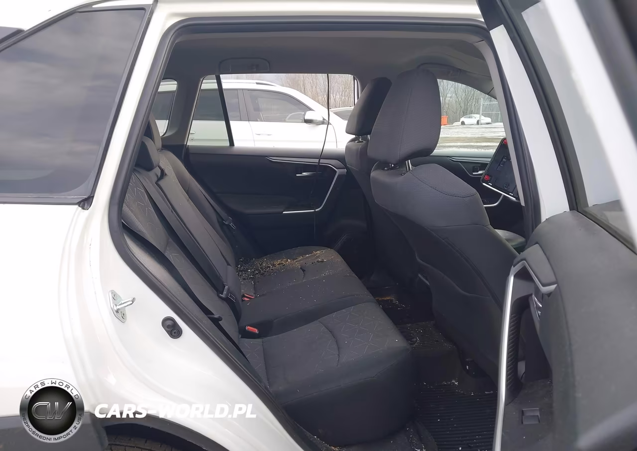 2021 Toyota Rav4 Xle VIN:2T3P1RFVXMC147075 - 8