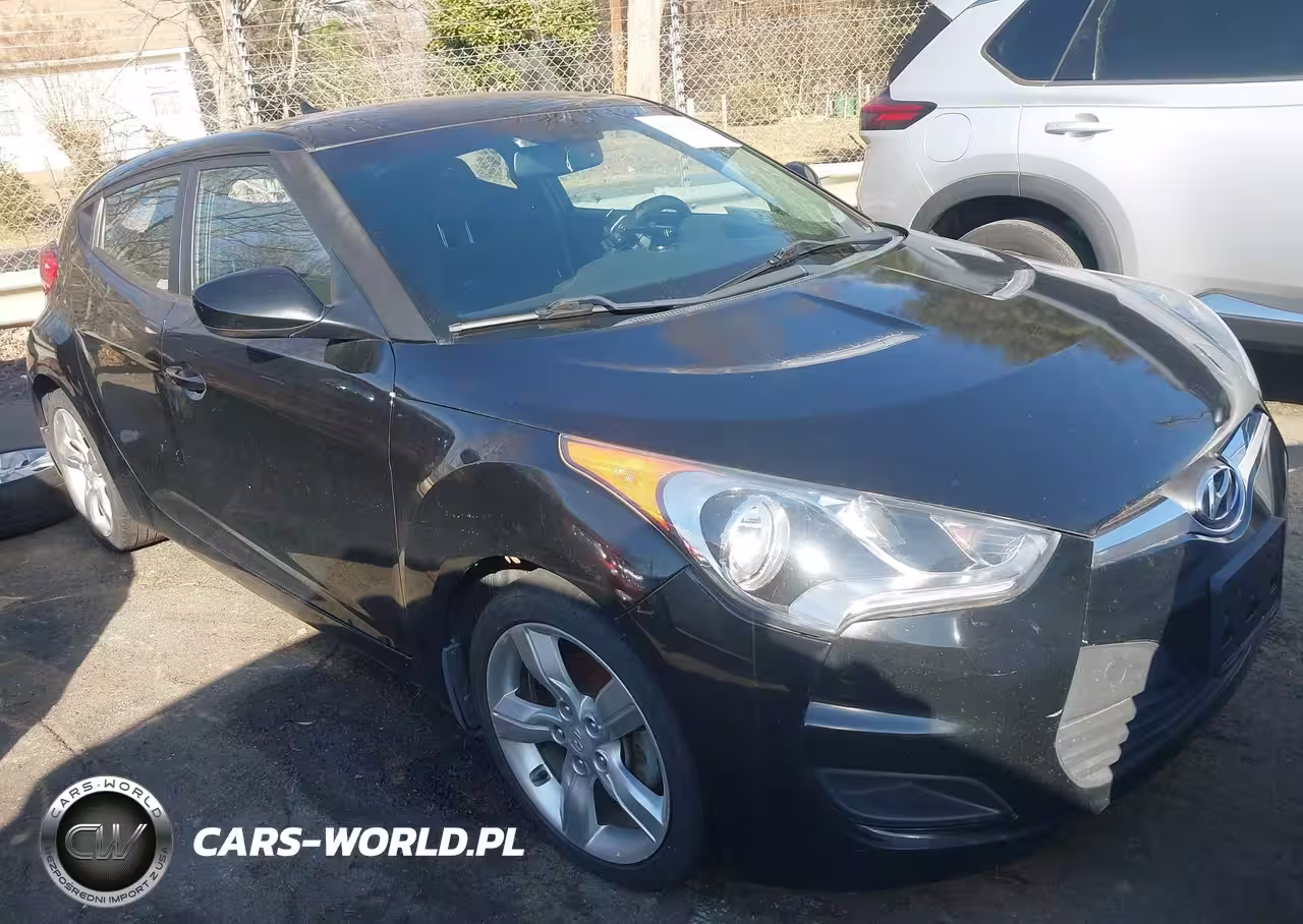 2013 Hyundai Veloster Base W-Black