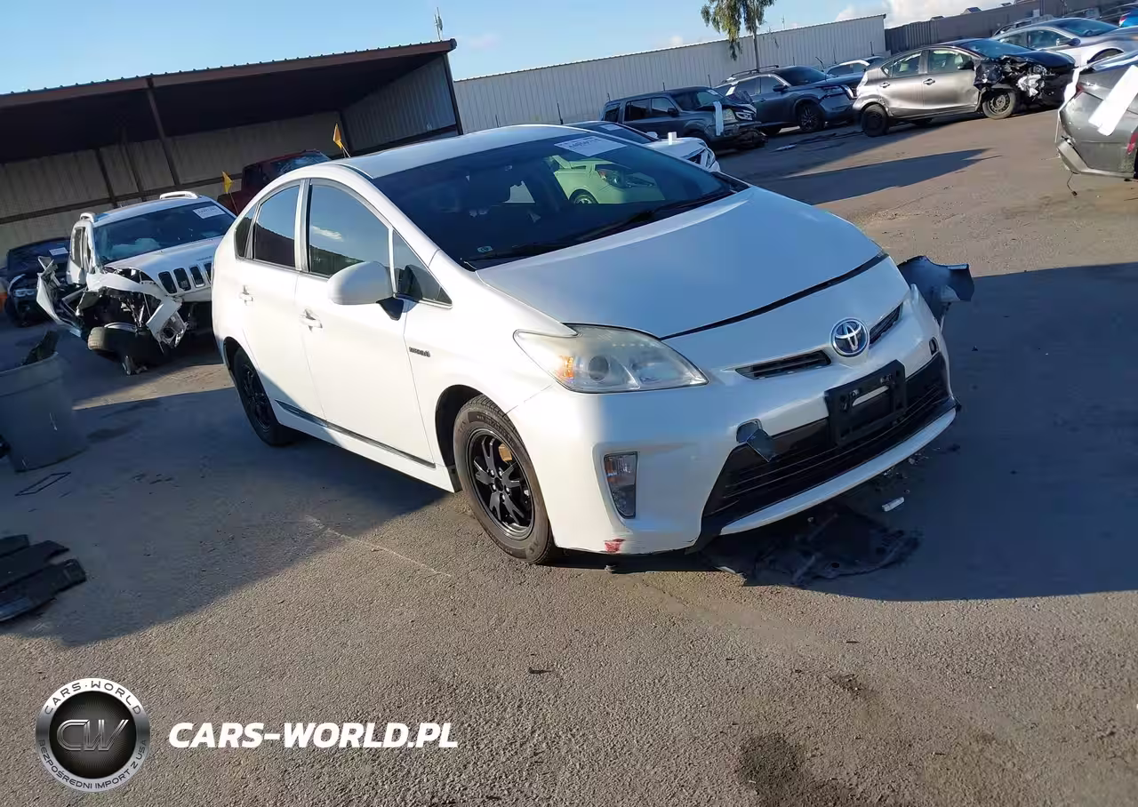 2013 Toyota Prius Three