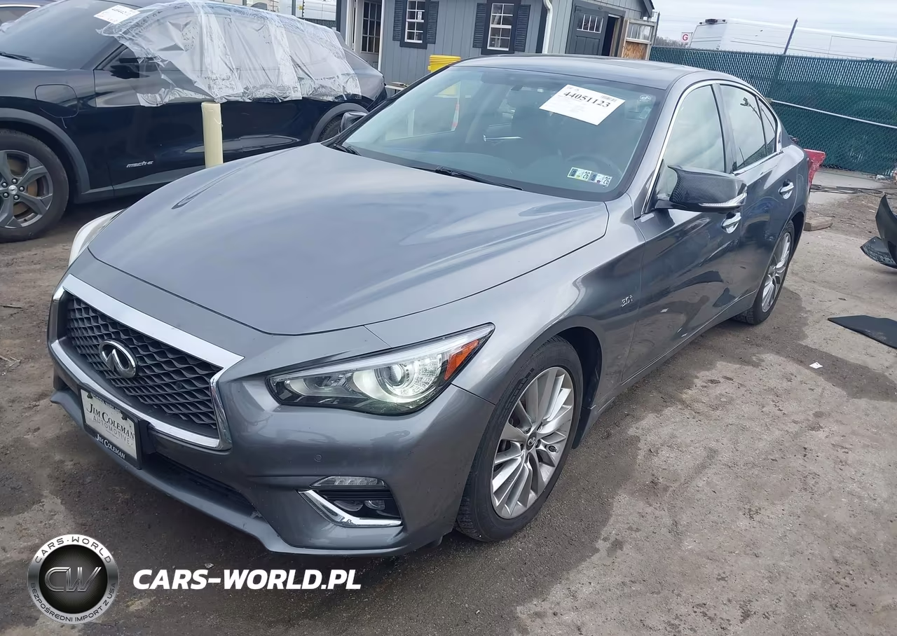 2018 Infiniti Q50 3.0T Luxe VIN:JN1EV7AR9JM441409 - 2