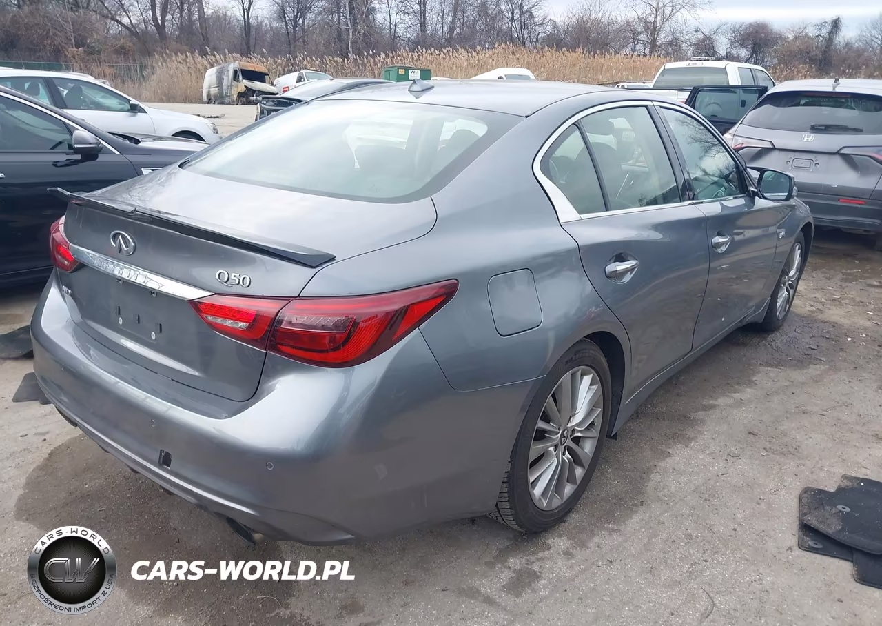2018 Infiniti Q50 3.0T Luxe VIN:JN1EV7AR9JM441409 - 4