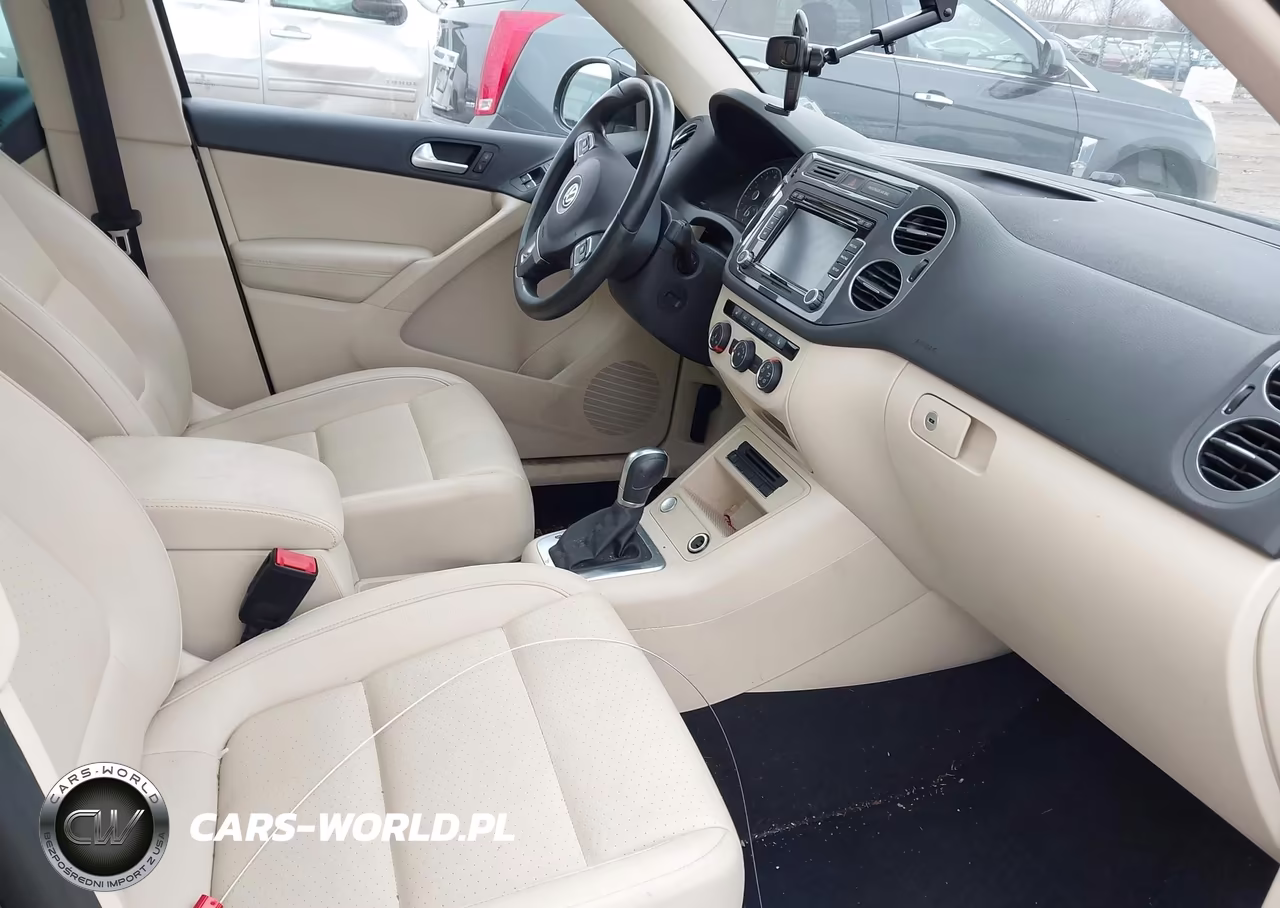 2015 Volkswagen Tiguan Se VIN:WVGBV7AX3FW556674 - 5