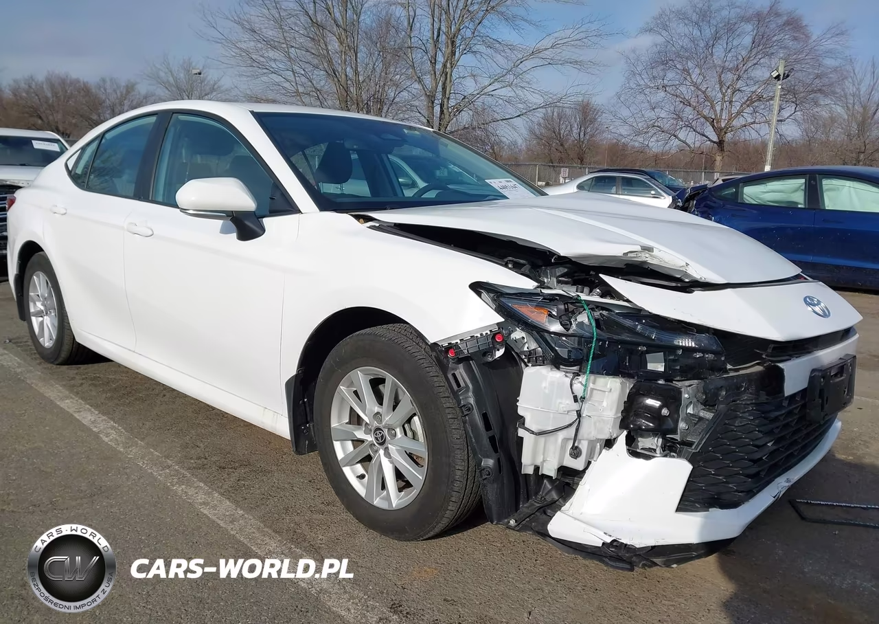 2025 Toyota Camry Le