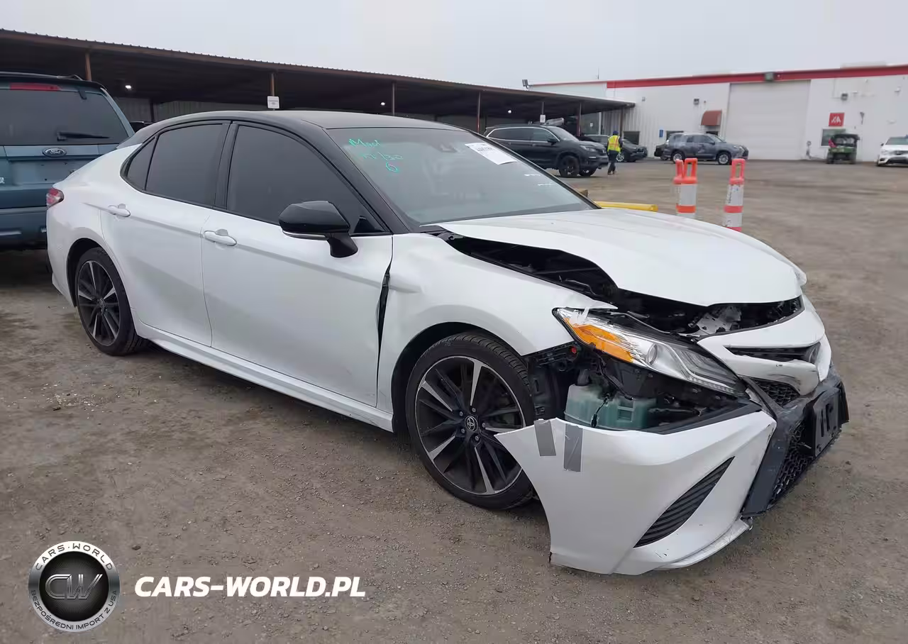 2020 Toyota Camry Xse