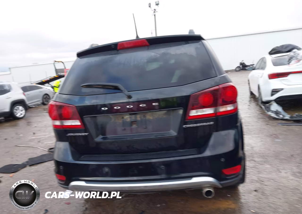 2020 Dodge Journey Crossroad VIN:3C4PDCGB3LT270973 - 17