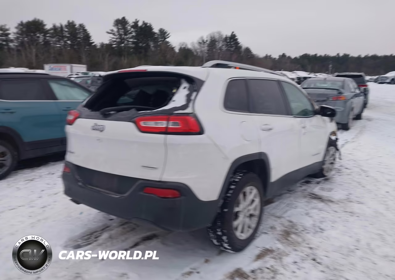 2016 Jeep Cherokee Latitude VIN:1C4PJMCB2GW255269 - 4