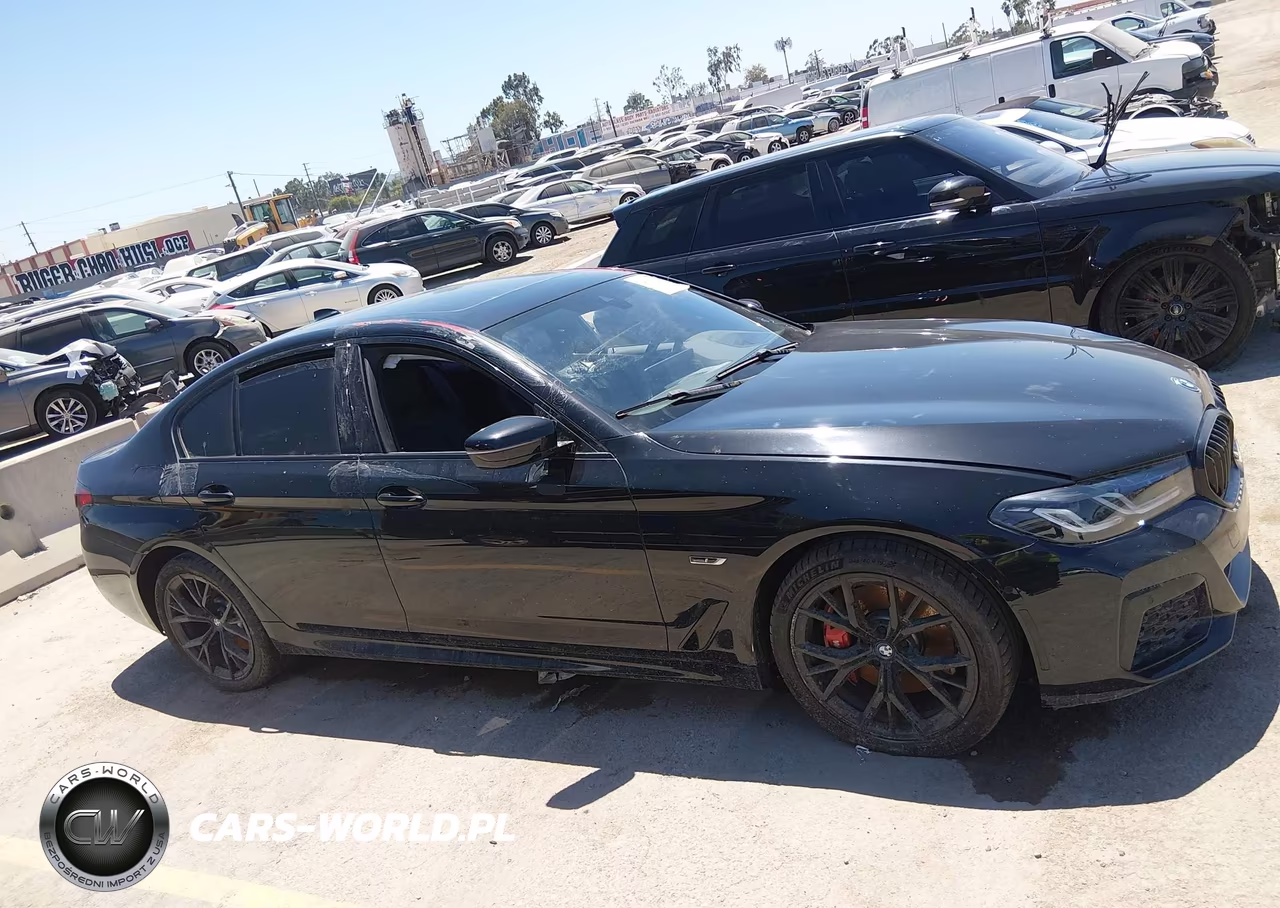 2023 BMW 530E VIN:WBA13AG02PCM76537 - 13