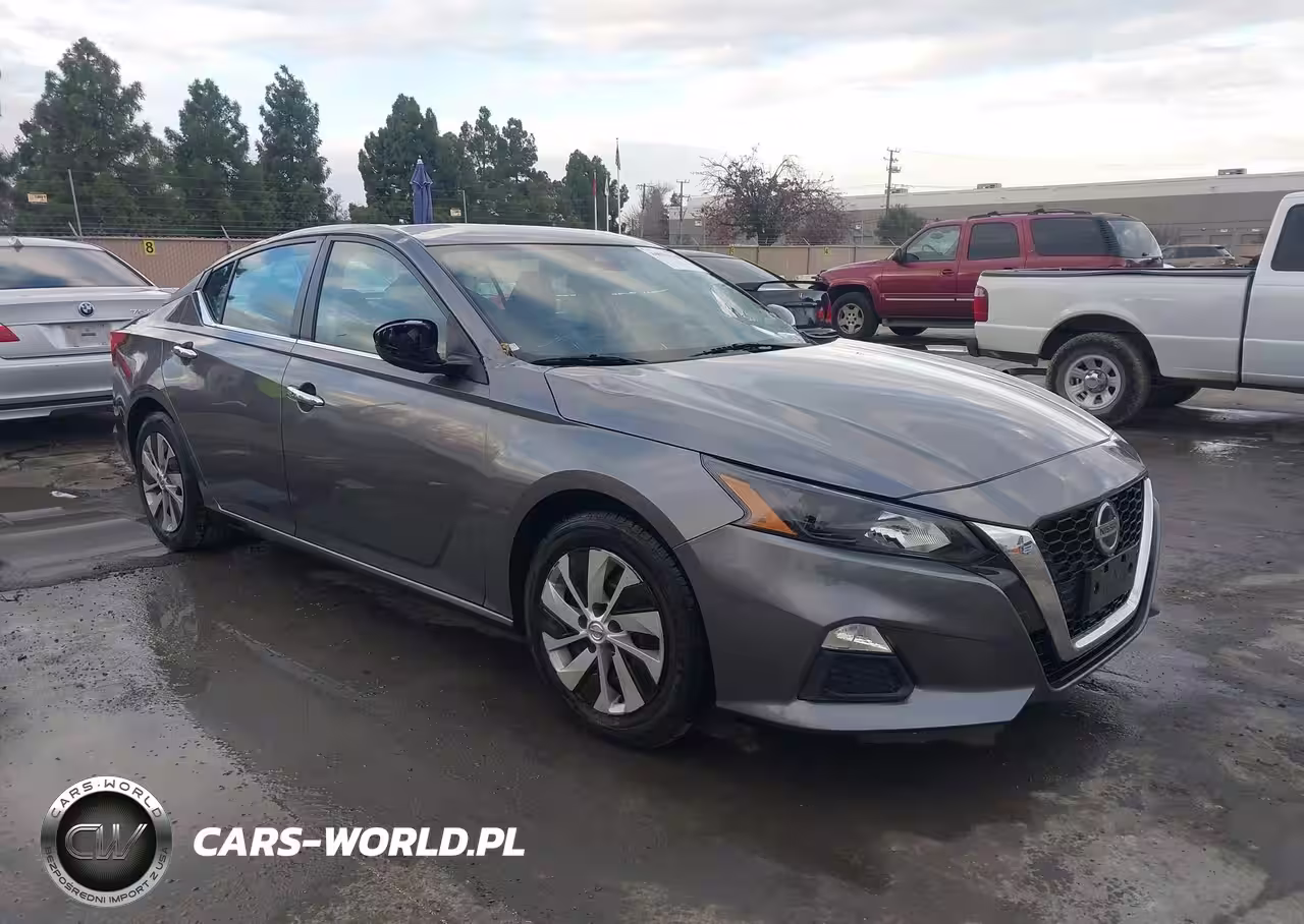 2022 Nissan Altima S Fwd