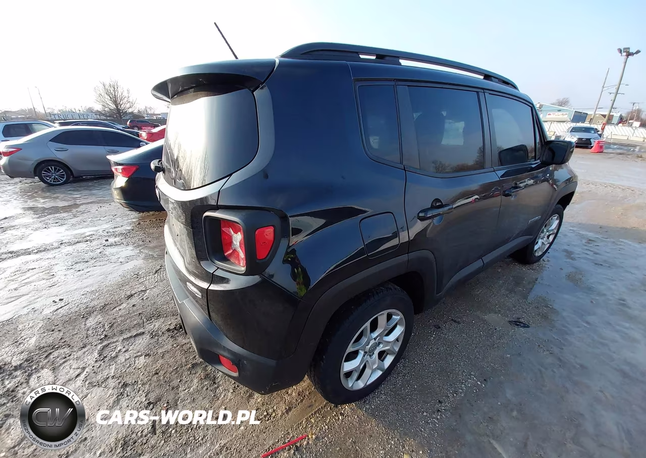 2016 Jeep Renegade Latitude VIN:ZACCJBBT4GPD10010 - 4