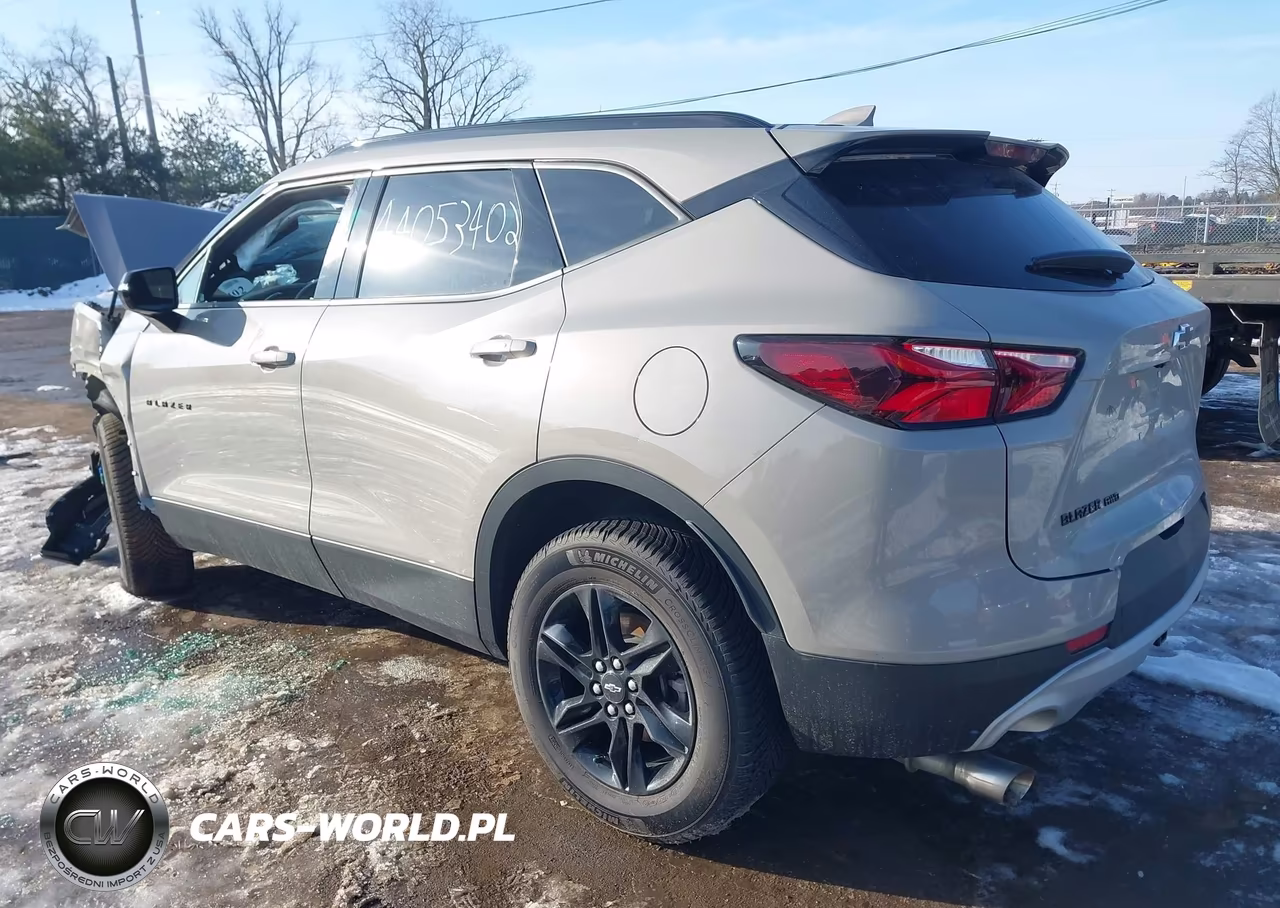 2021 Chevrolet Blazer 2Lt VIN:3GNKBHRS4MS521900 - 3