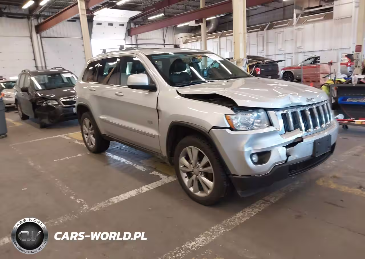 2011 Jeep Grand Cherokee Laredo
