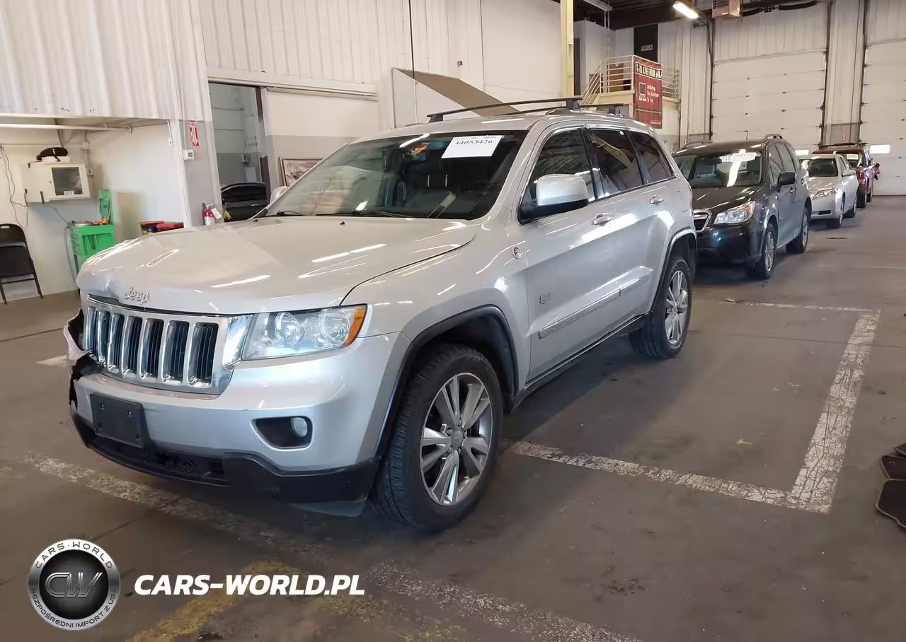 2011 Jeep Grand Cherokee Laredo VIN:1J4RR4GT1BC646258 - 2