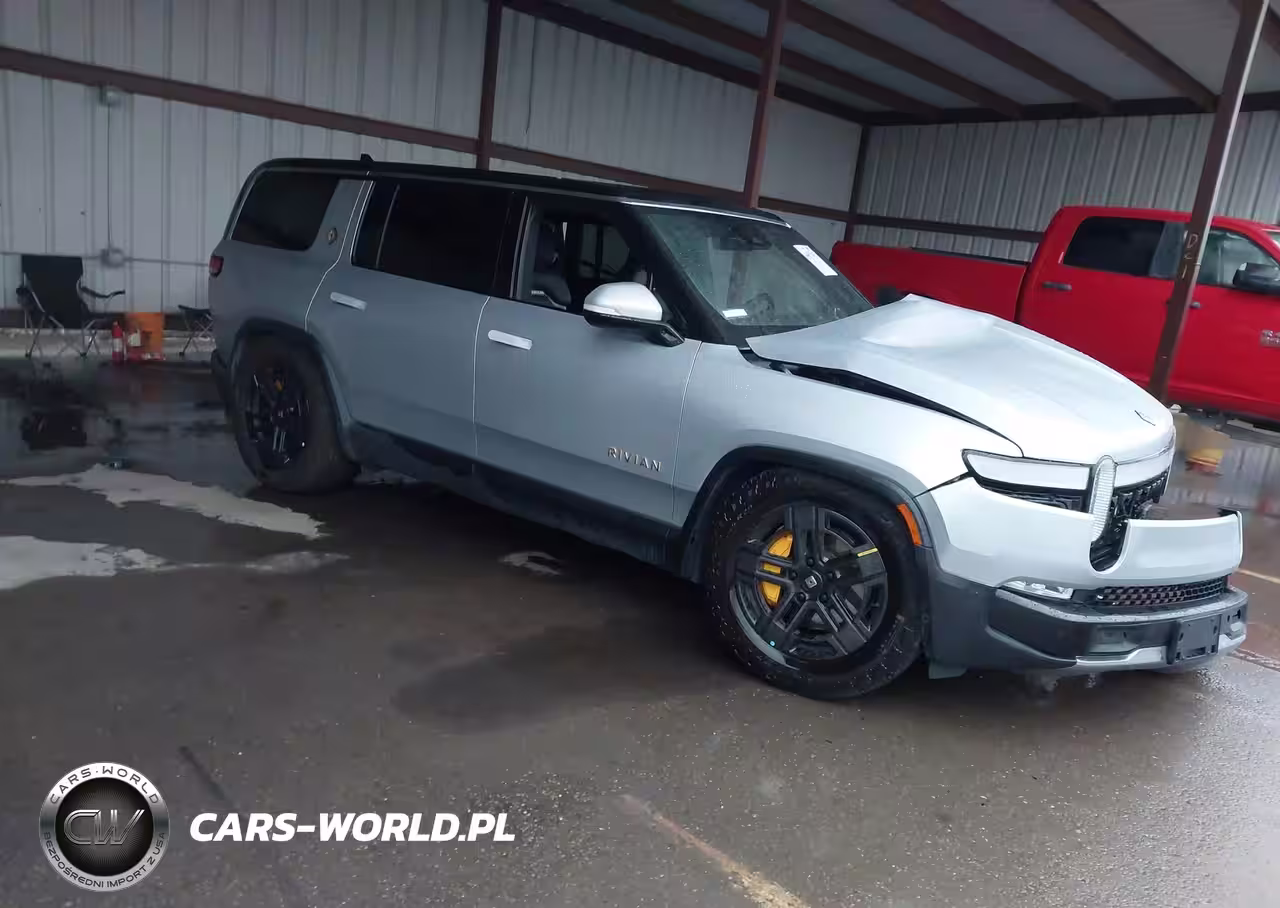 2023 Rivian R1S Adventure