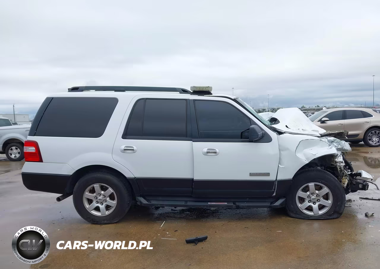 2007 Ford Expedition Xlt VIN:1FMFU16537LA35966 - 13