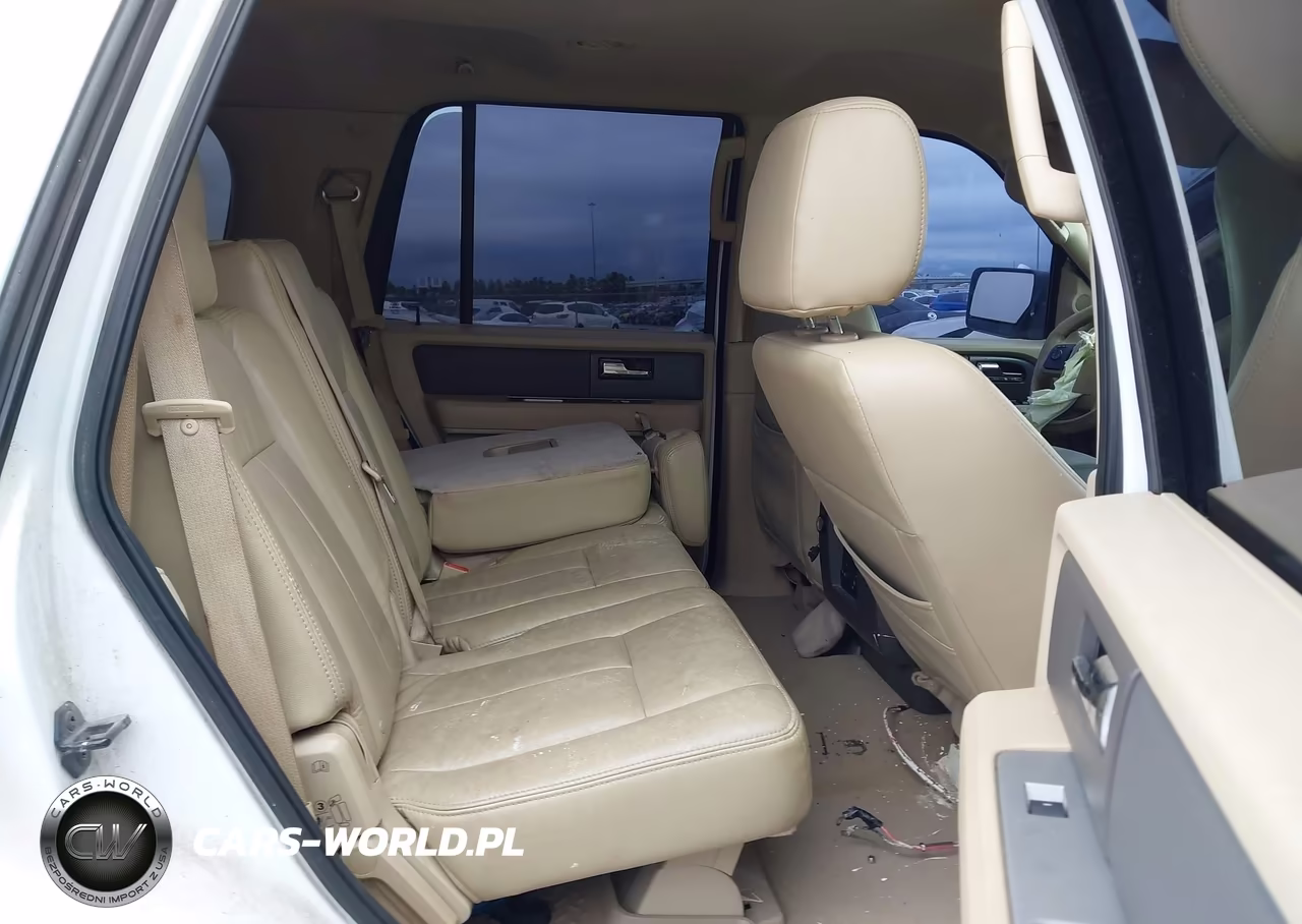 2007 Ford Expedition Xlt VIN:1FMFU16537LA35966 - 8