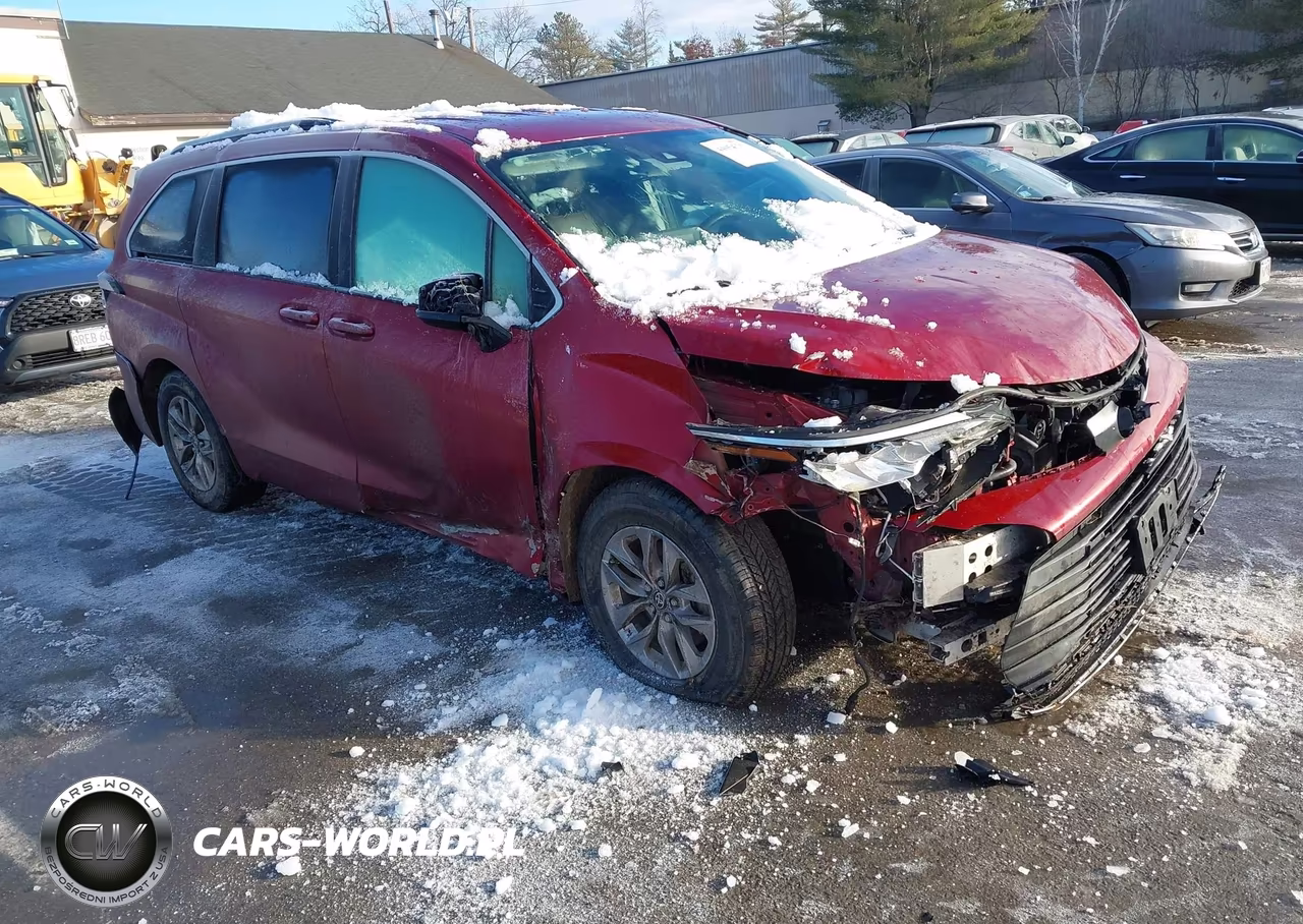 2022 Toyota Sienna Le