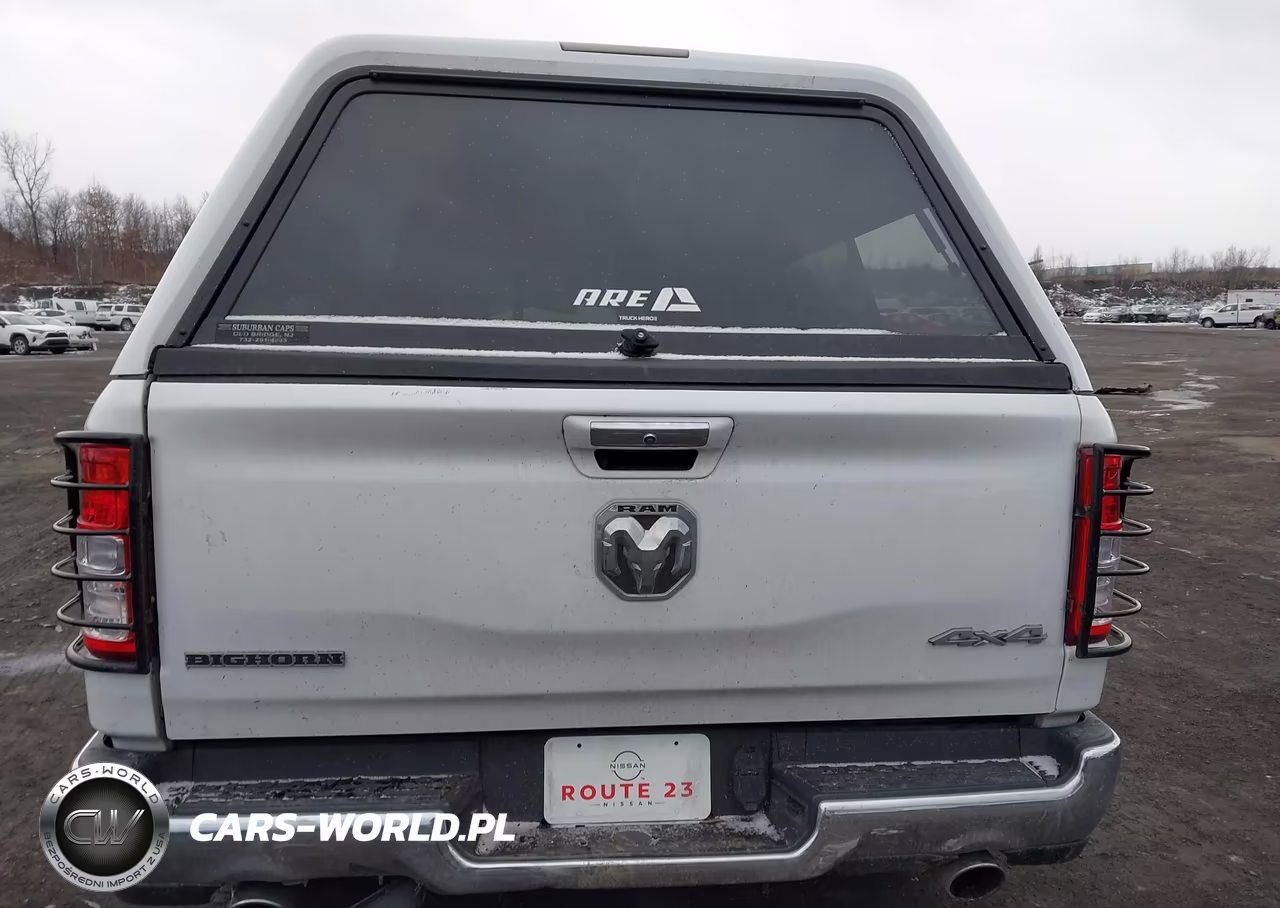 2020 Ram 1500 Big Horn 4X4 6'4 Box VIN:1C6SRFBT3LN345577 - 16